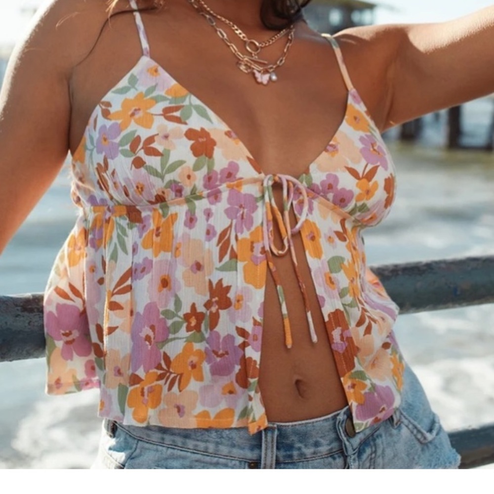NWT - BILLABONG Happy Day Flyaway Womens‎ Top - Size XL bohemian style tank top.